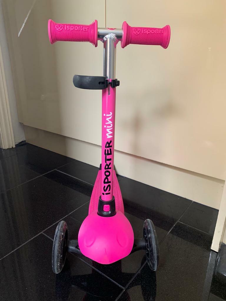 smyths scooters light up